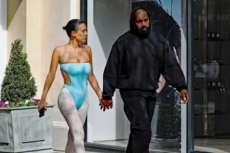 Bianca Censori OnlyFans Leaked Free Thumbnail Picture - #6tCP8DxnjB