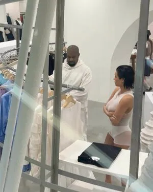 Bianca Censori OnlyFans Leaked Free Thumbnail Picture - #8rNVpbcXRO