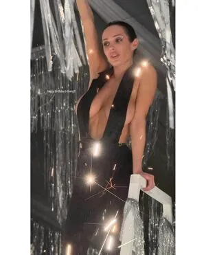 Bianca Censori OnlyFans Leaked Free Thumbnail Picture - #9m9EXary2J