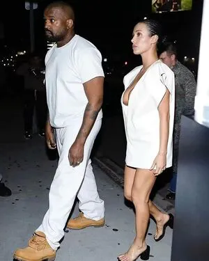 Bianca Censori OnlyFans Leaked Free Thumbnail Picture - #9mWWU9wexR