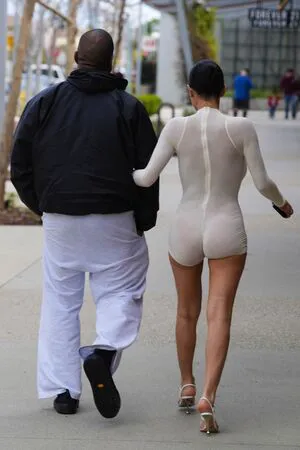 Bianca Censori OnlyFans Leaked Free Thumbnail Picture - #AYfQVyCOV7