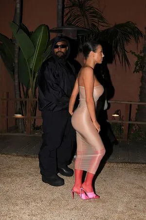 Bianca Censori OnlyFans Leaked Free Thumbnail Picture - #By2B5kZegn