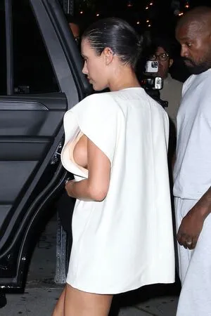 Bianca Censori OnlyFans Leaked Free Thumbnail Picture - #Da2M4Yl3gG