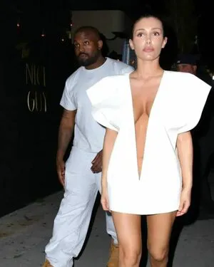 Bianca Censori OnlyFans Leaked Free Thumbnail Picture - #FlbwF2vdQi