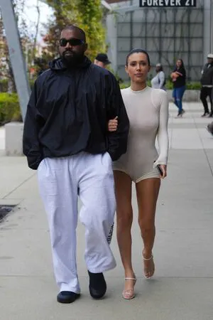 Bianca Censori OnlyFans Leaked Free Thumbnail Picture - #JPYJ4F6QTI