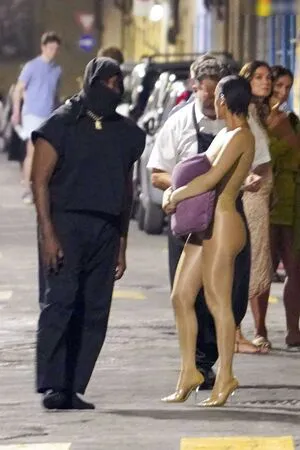 Bianca Censori OnlyFans Leaked Free Thumbnail Picture - #OVrCf9wGpq