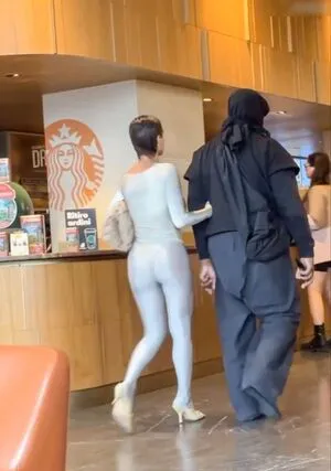 Bianca Censori OnlyFans Leaked Free Thumbnail Picture - #QnjuCtbe8m