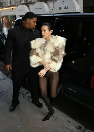 Bianca Censori OnlyFans Leaked Free Thumbnail Picture - #RuMWscv8mp