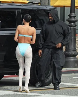 Bianca Censori OnlyFans Leaked Free Thumbnail Picture - #T16bURp1PY