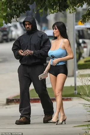 Bianca Censori OnlyFans Leaked Free Thumbnail Picture - #TMnVXAj9XK