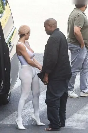 Bianca Censori OnlyFans Leaked Free Thumbnail Picture - #TqRO5RHNr9