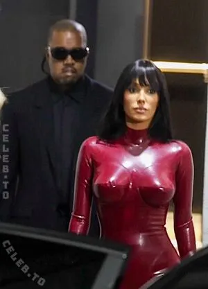 Bianca Censori OnlyFans Leaked Free Thumbnail Picture - #W1JgIh94El