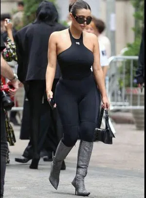 Bianca Censori OnlyFans Leaked Free Thumbnail Picture - #W5qJlkr9ZR