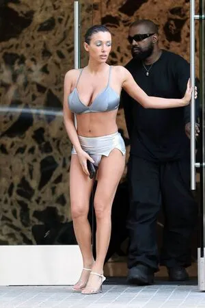 Bianca Censori OnlyFans Leaked Free Thumbnail Picture - #Xuw7GXwHag