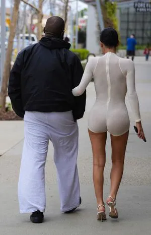 Bianca Censori OnlyFans Leaked Free Thumbnail Picture - #YDouiVgL9u