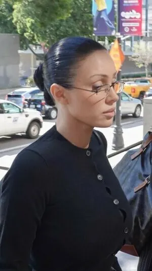 Bianca Censori OnlyFans Leaked Free Thumbnail Picture - #Z6AKsTmVEH