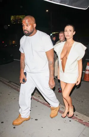 Bianca Censori OnlyFans Leaked Free Thumbnail Picture - #a8krbasMy1