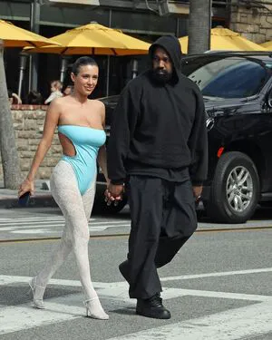 Bianca Censori OnlyFans Leaked Free Thumbnail Picture - #akmcCOugbB