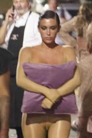 Bianca Censori OnlyFans Leaked Free Thumbnail Picture - #bsN7PJTlIH