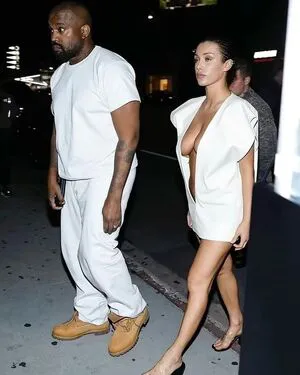 Bianca Censori OnlyFans Leaked Free Thumbnail Picture - #eSQOInOkrj