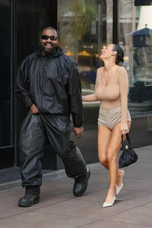 Bianca Censori OnlyFans Leaked Free Thumbnail Picture - #h2PCAa2LlX