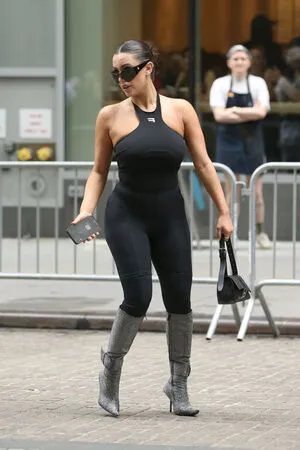 Bianca Censori OnlyFans Leaked Free Thumbnail Picture - #h2eqYFo7zv