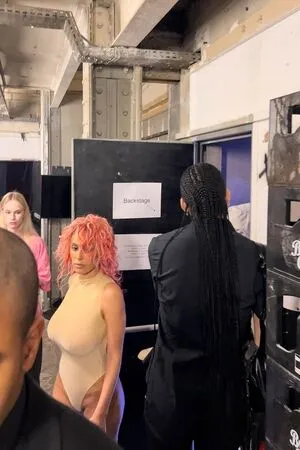 Bianca Censori OnlyFans Leaked Free Thumbnail Picture - #hHnSYntEiG