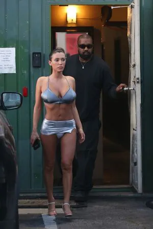 Bianca Censori OnlyFans Leaked Free Thumbnail Picture - #lIv5t5ptBE