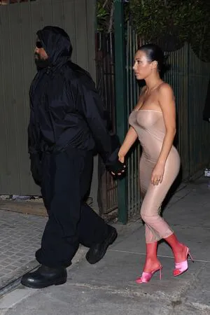 Bianca Censori OnlyFans Leaked Free Thumbnail Picture - #mSkK2IXuNt