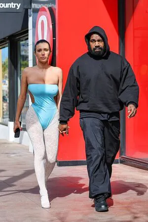 Bianca Censori OnlyFans Leaked Free Thumbnail Picture - #ntqpkIKKoA