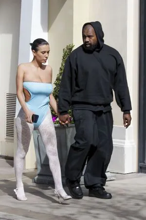 Bianca Censori OnlyFans Leaked Free Thumbnail Picture - #omRcytazdb