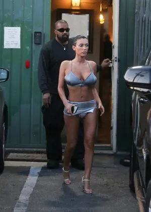 Bianca Censori OnlyFans Leaked Free Thumbnail Picture - #qXY6GNudyk