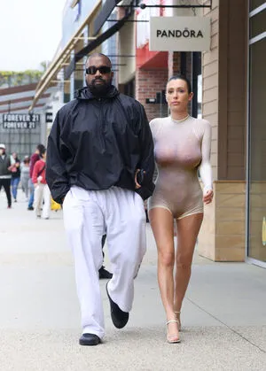 Bianca Censori OnlyFans Leaked Free Thumbnail Picture - #rFpYzDd4ds