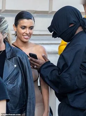 Bianca Censori OnlyFans Leaked Free Thumbnail Picture - #v62TEK9OcF