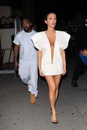 Bianca Censori OnlyFans Leaked Free Thumbnail Picture - #vG7rMUgNj0