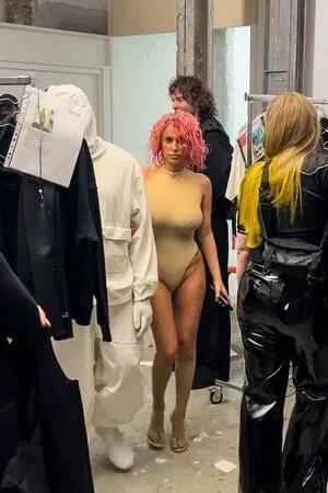 Bianca Censori OnlyFans Leaked Free Thumbnail Picture - #wXzu4KhH24
