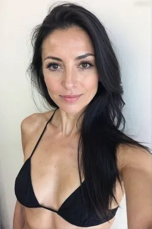 Bianca Moretti OnlyFans Leaked Free Thumbnail Picture - #1CypHrh1Zr