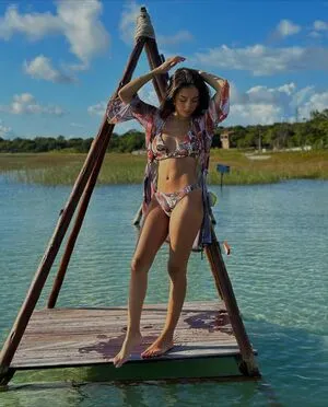 Bianca Santos Lindstrom OnlyFans Leaked Free Thumbnail Picture - #9sEN9Yueg8