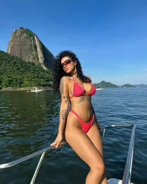Biancaoficial OnlyFans Leaked Free Thumbnail Picture - #2pXIISnnuc