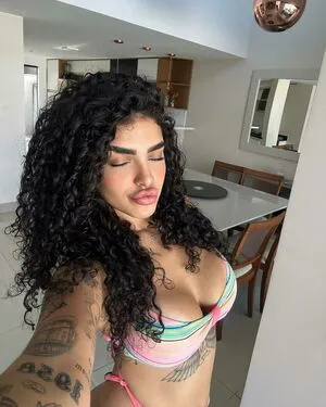 Biancaoficial OnlyFans Leaked Free Thumbnail Picture - #C9efO6jxfp