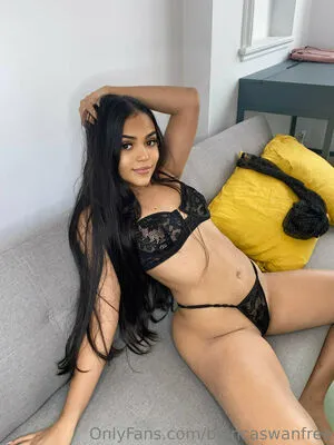 Biancaswanfree OnlyFans Leaked Free Thumbnail Picture - #fVvuueLqP1