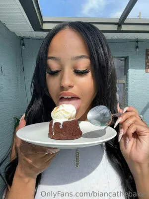 Biancathebaker OnlyFans Leaked Free Thumbnail Picture - #g9Q710ce6a