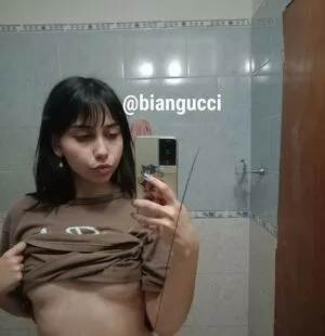 Biangucci OnlyFans Leaked Free Thumbnail Picture - #9xMx88vZoD