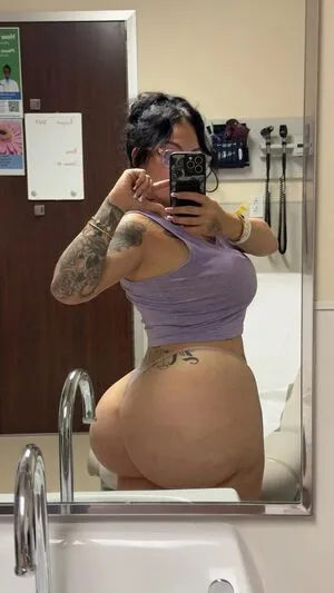 Big Booty Aly OnlyFans Leaked Free Thumbnail Picture - #9NVEfLEY24