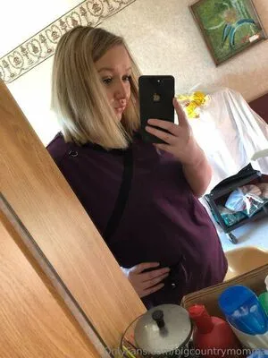 Big Booty Momma OnlyFans Leaked Free Thumbnail Picture - #dtFMQue2YQ