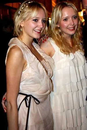 Big Brother Girls OnlyFans Leaked Free Thumbnail Picture - #8fyattfo3c