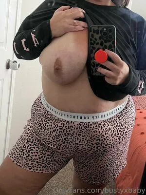 Big Titty Mommy OnlyFans Leaked Free Thumbnail Picture - #AER2S8ODhM