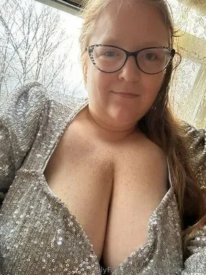 Bigambercrystal OnlyFans Leaked Free Thumbnail Picture - #KsnEaERe69