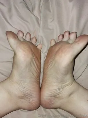 Bigbeautifulfeets OnlyFans Leaked Free Thumbnail Picture - #9IiUMOziik