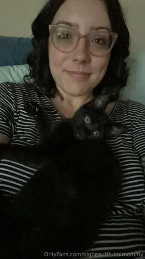 Bigbeautifulmimommy OnlyFans Leaked Free Thumbnail Picture - #r9YD7q2qEn